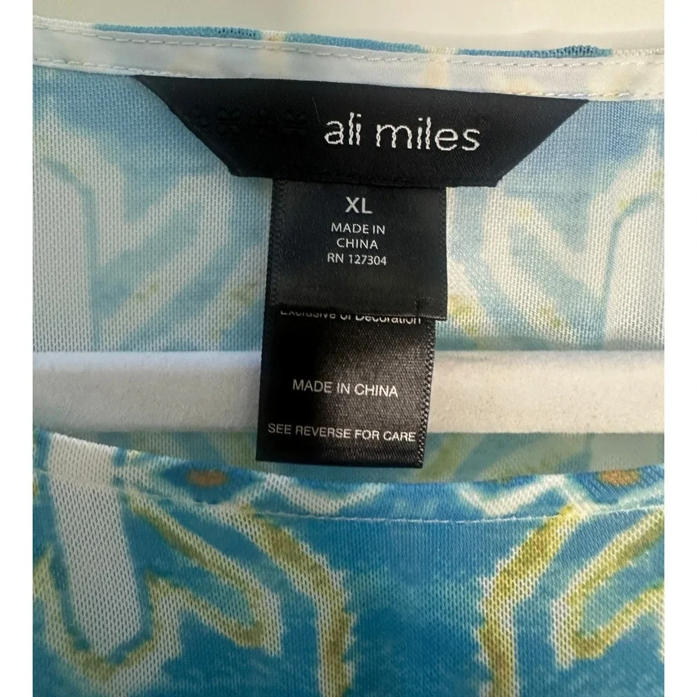 Ali Miles Womens XL Sheer Mesh Poncho Top Geometric Handkerchief Hem *Flawed - Picture 5 of 14